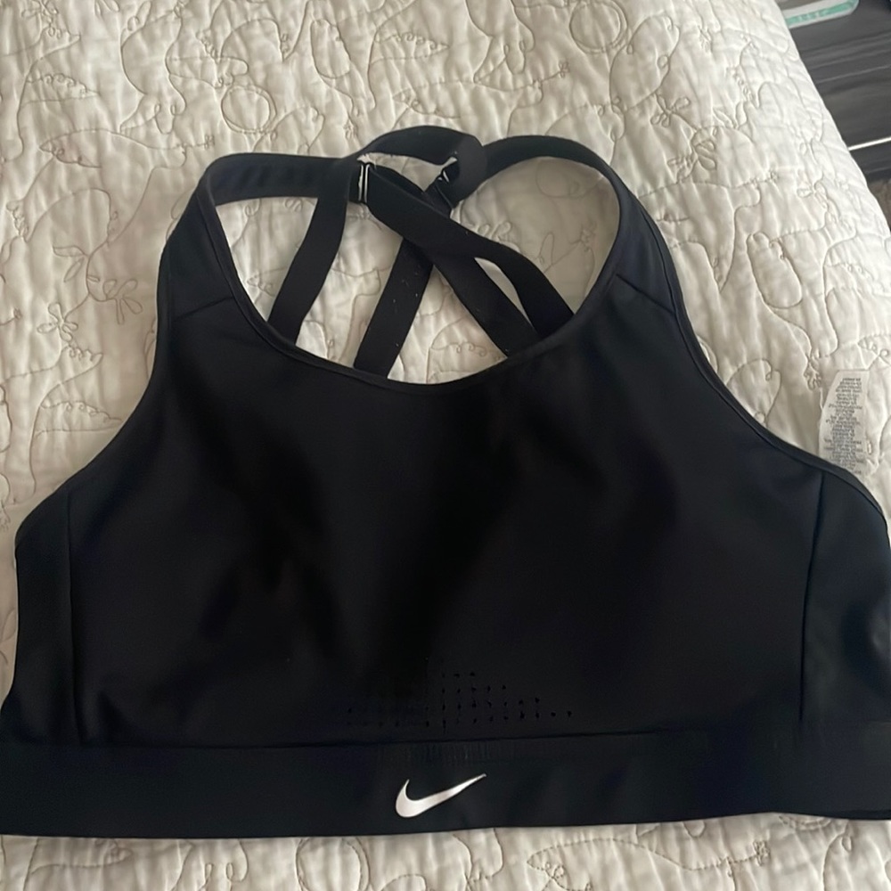 High intensity sports bra